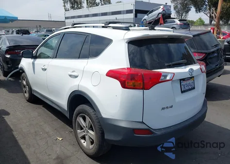 2015 Toyota Rav4 Xle из США, поврежденный, VIN JTMWFREV2FJ039077